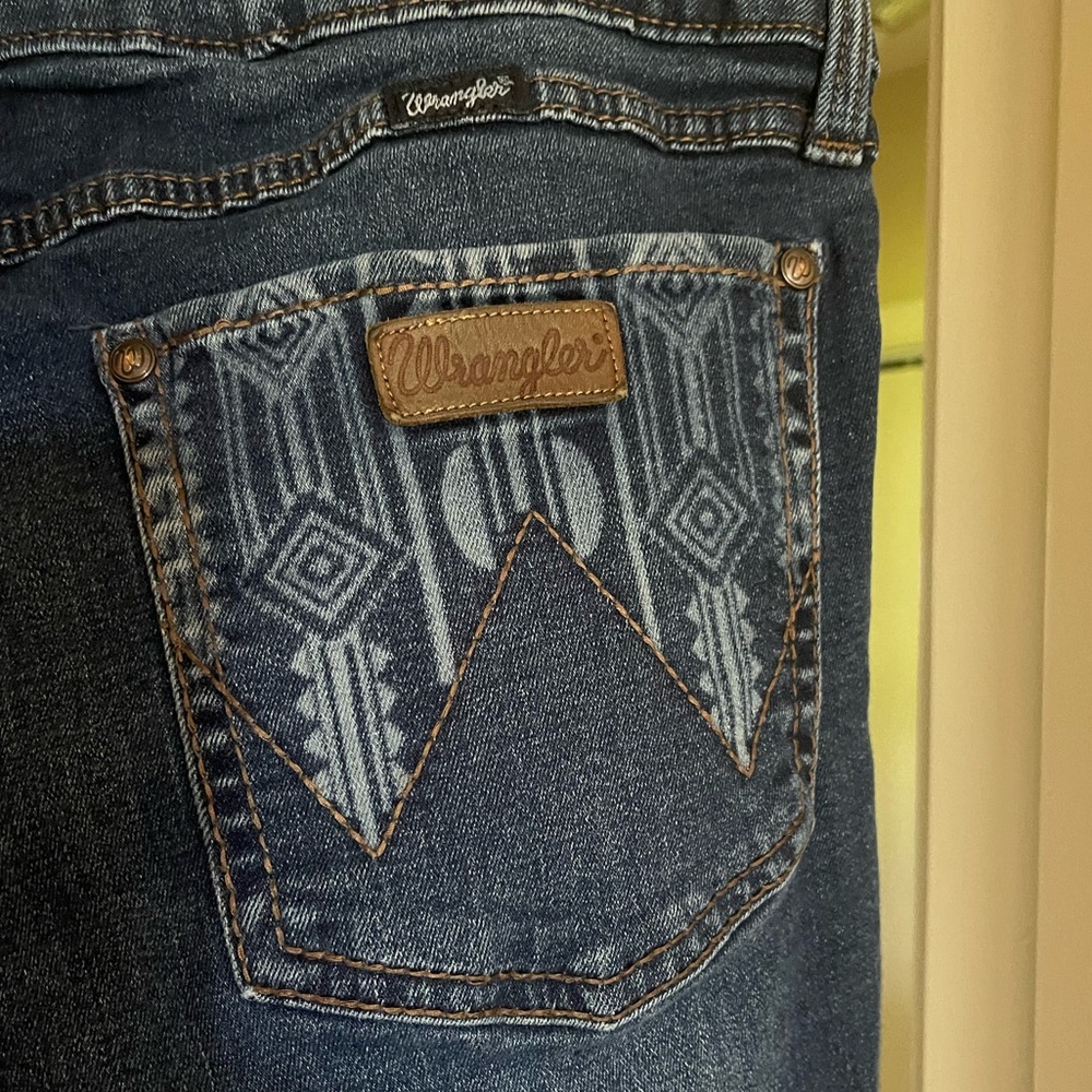 Wrangler women’s flares.